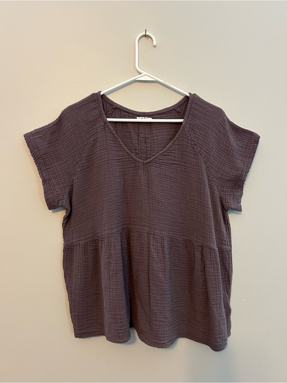 Maurices V-Neck Short Sleeve Peplum Top - Charcoal